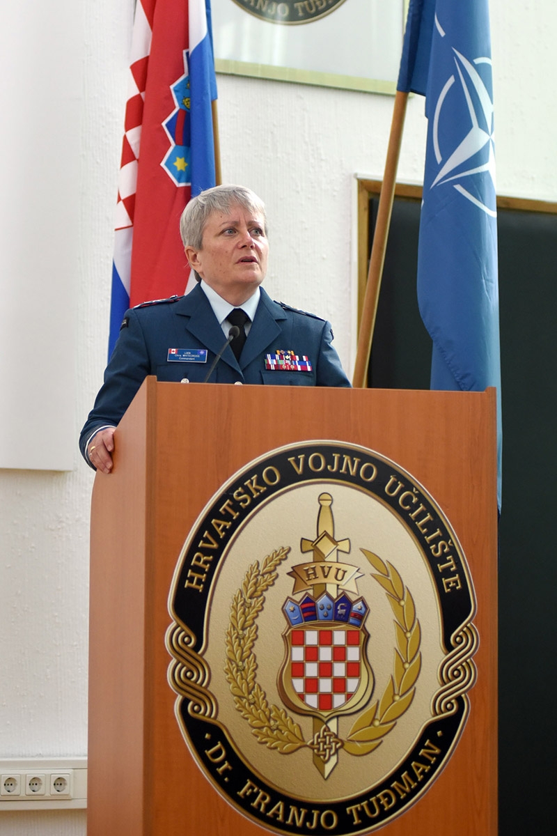 https://www.morh.hr/wp-content/gallery/otvorena-47-konferencija-zapovjednika-vojnih-akademija/conference_of_commandants_30052018_08.jpg