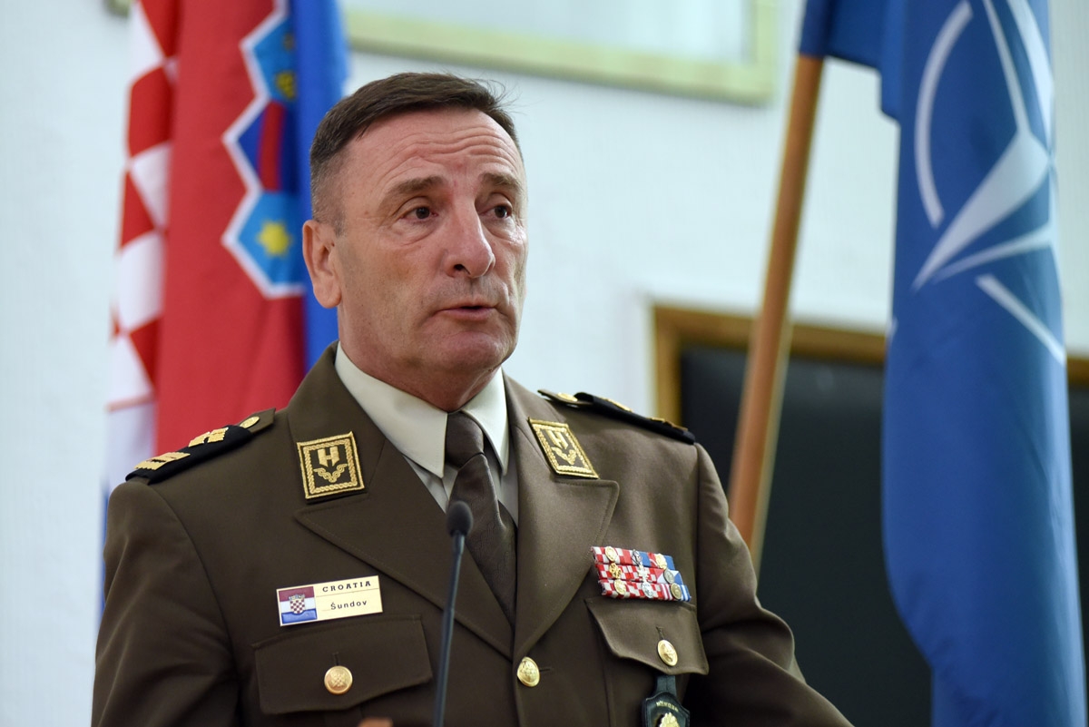 https://www.morh.hr/wp-content/gallery/otvorena-47-konferencija-zapovjednika-vojnih-akademija/conference_of_commandants_30052018_17.jpg