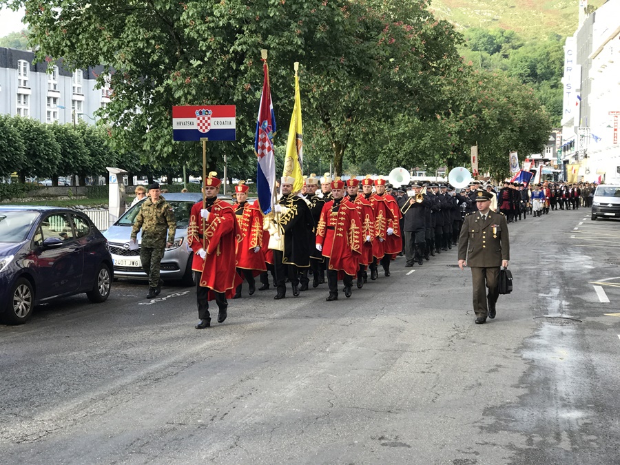 https://www.morh.hr/wp-content/gallery/otvoreno-59-medunarodno-vojno-hodocasce-u-lourdesu/lourdes_19052017_07.jpg