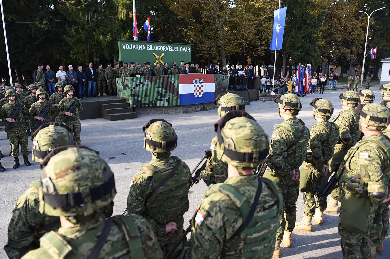 https://www.morh.hr/wp-content/gallery/peti-hrvatski-kontingent-ispracen-u-nato-efp-u-poljsku/5_hrvcon_poljska_poland_hv_osrh_221019_07.jpg