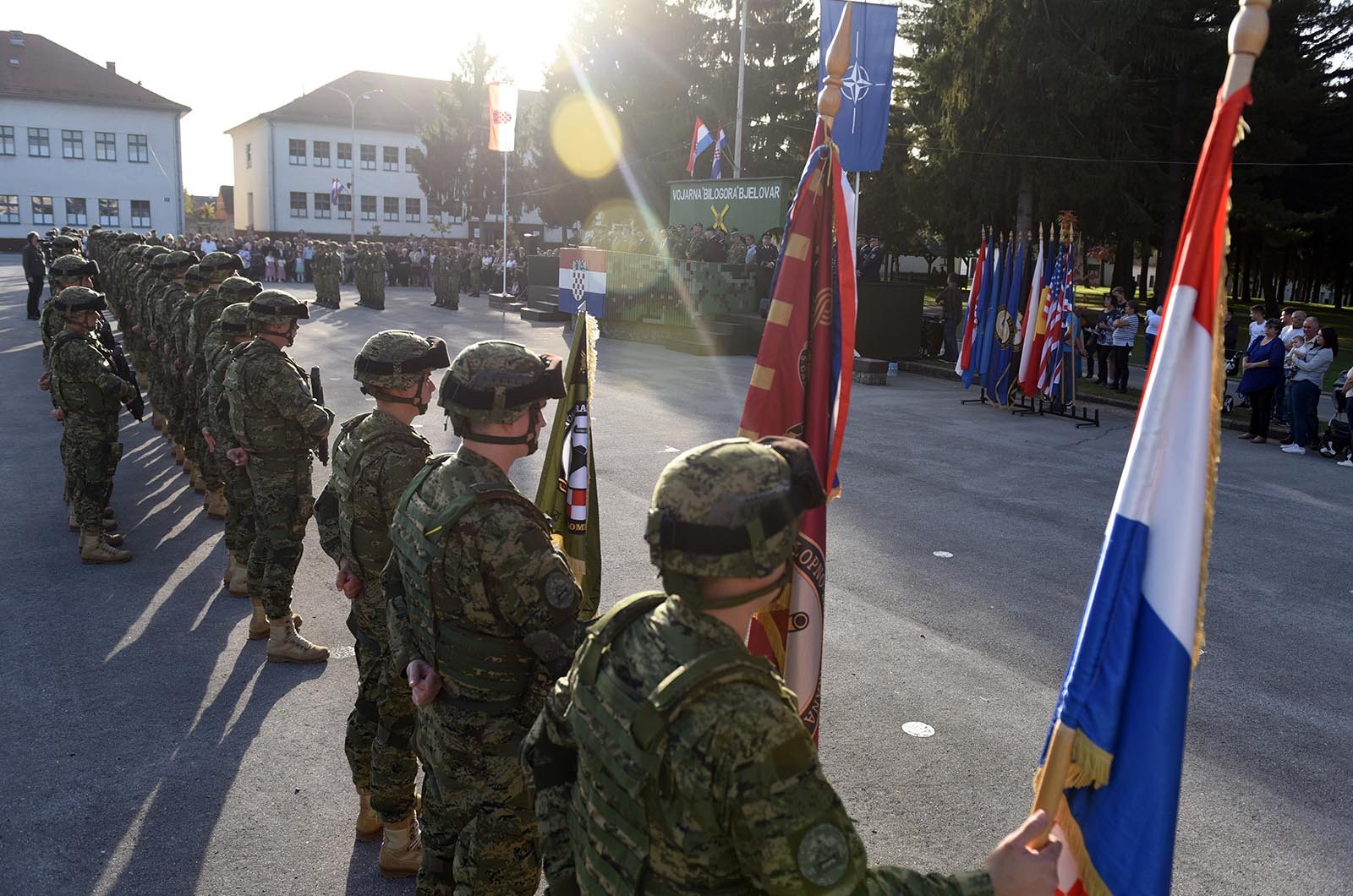 https://www.morh.hr/wp-content/gallery/peti-hrvatski-kontingent-ispracen-u-nato-efp-u-poljsku/5_hrvcon_poljska_poland_hv_osrh_221019_15.jpg