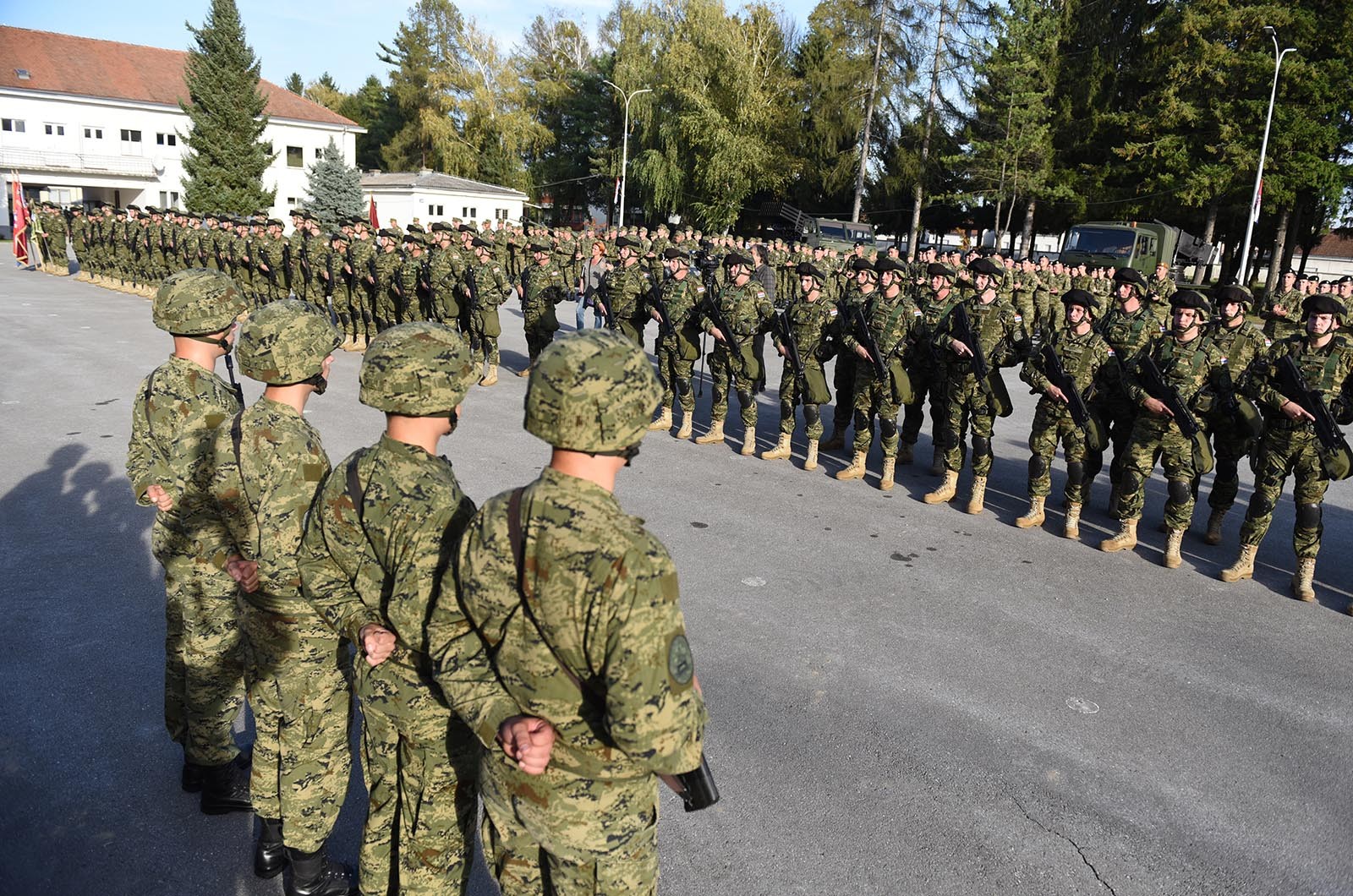 https://www.morh.hr/wp-content/gallery/peti-hrvatski-kontingent-ispracen-u-nato-efp-u-poljsku/5_hrvcon_poljska_poland_hv_osrh_221019_20.jpg