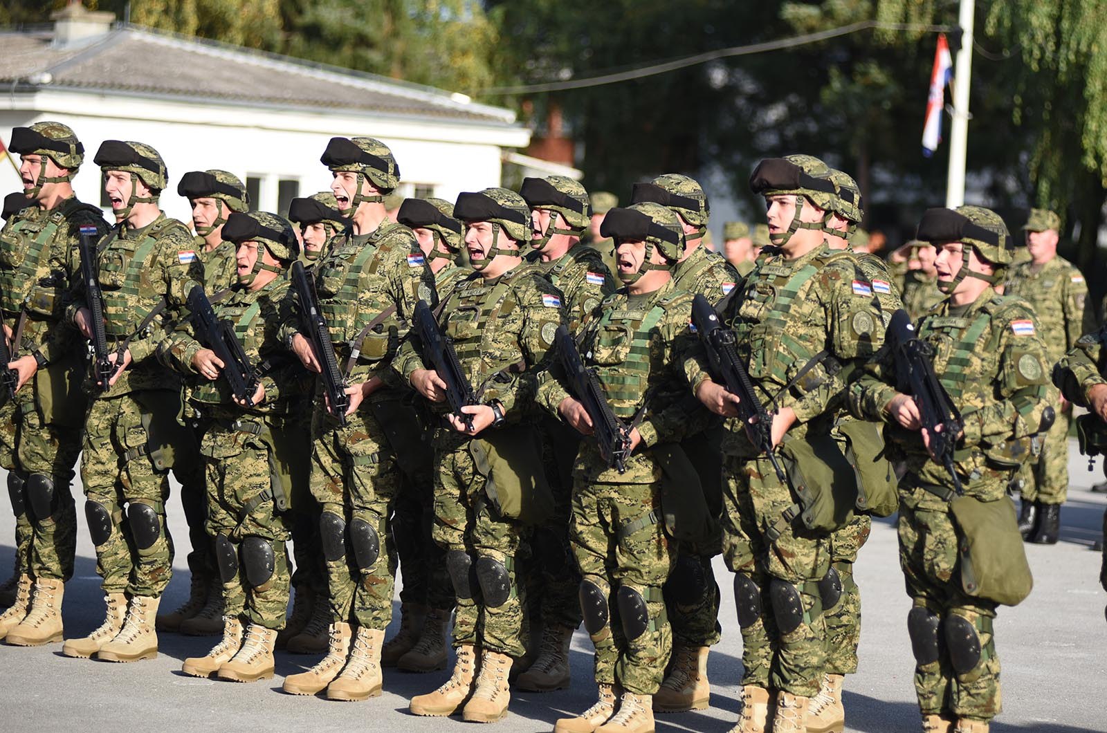 https://www.morh.hr/wp-content/gallery/peti-hrvatski-kontingent-ispracen-u-nato-efp-u-poljsku/5_hrvcon_poljska_poland_hv_osrh_221019_30.jpg