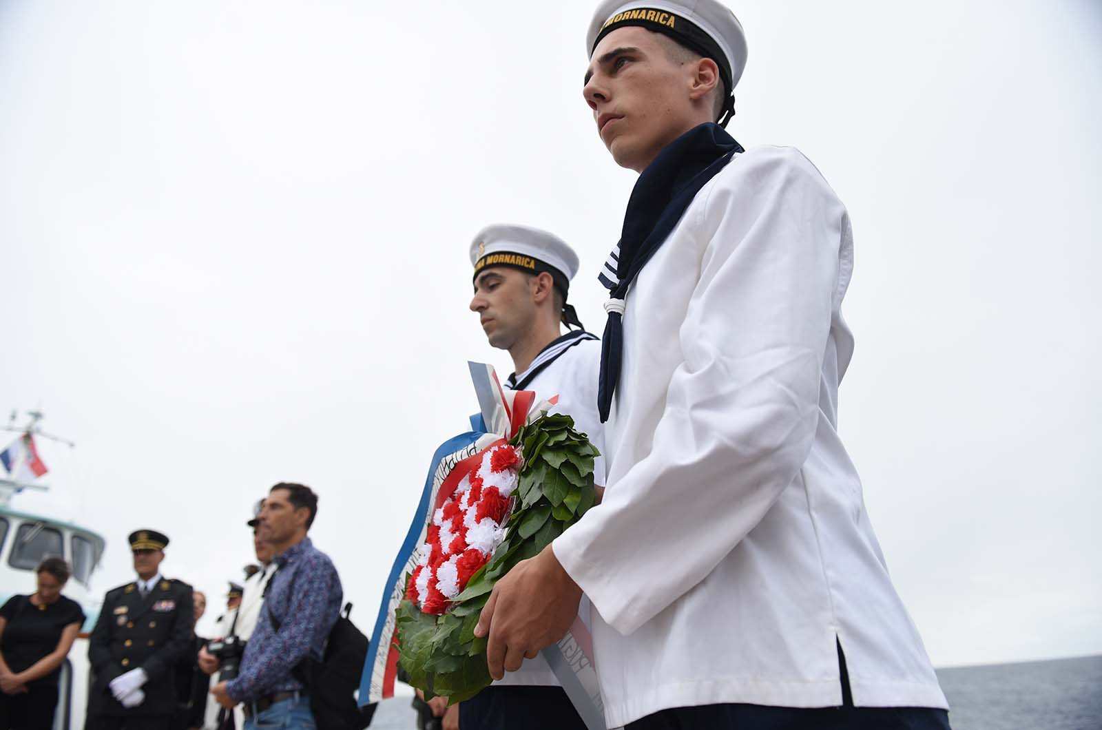 https://www.morh.hr/wp-content/gallery/pocelo-obiljezavanje-28-obljetnice-hrvatske-ratne-mornarice/28_obljetnica_hrvatska_ratna_mornarica_hrm_190919_15.jpg
