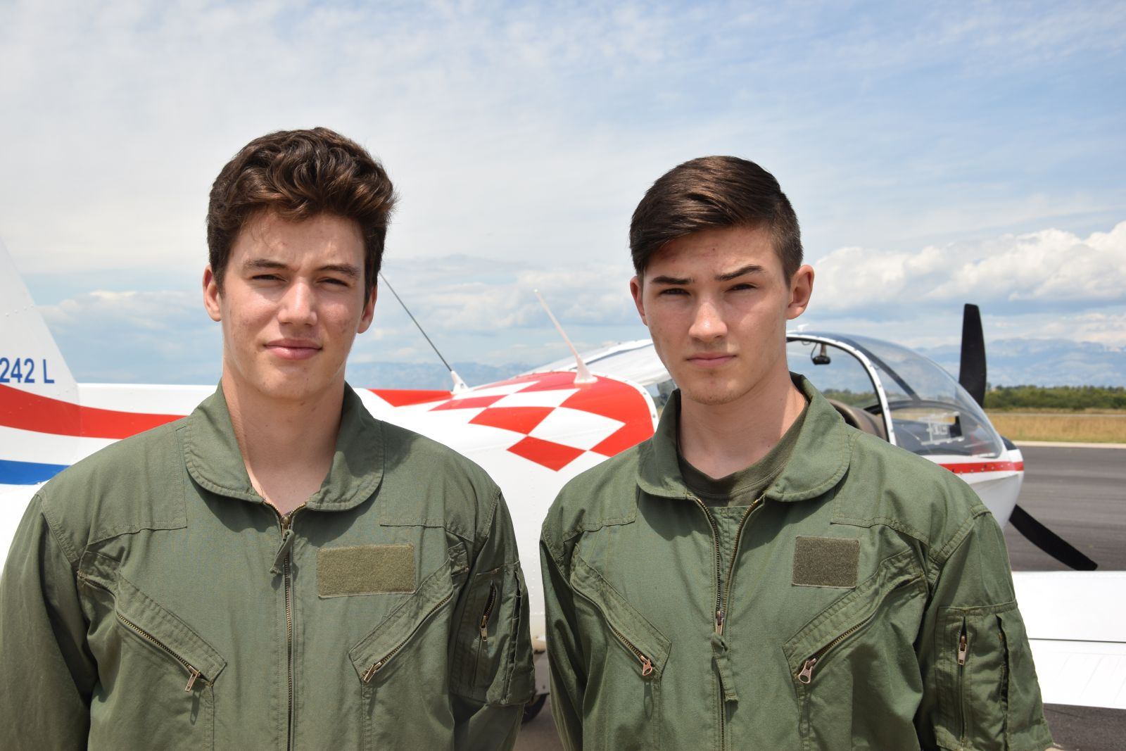 https://www.morh.hr/wp-content/gallery/pocelo-selekcijsko-letenje-novog-narastaja-vojnih-pilota/selekcijsko_letenje_vojni_pilot_12072019_14.jpg
