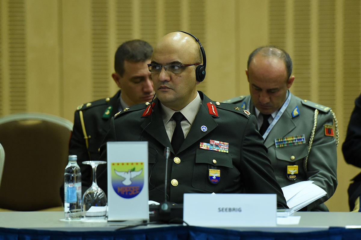 https://www.morh.hr/wp-content/gallery/poceo-sastanak-foruma-ministara-obrane-jugoistocne-europe-sedm/jfk_7543.jpg