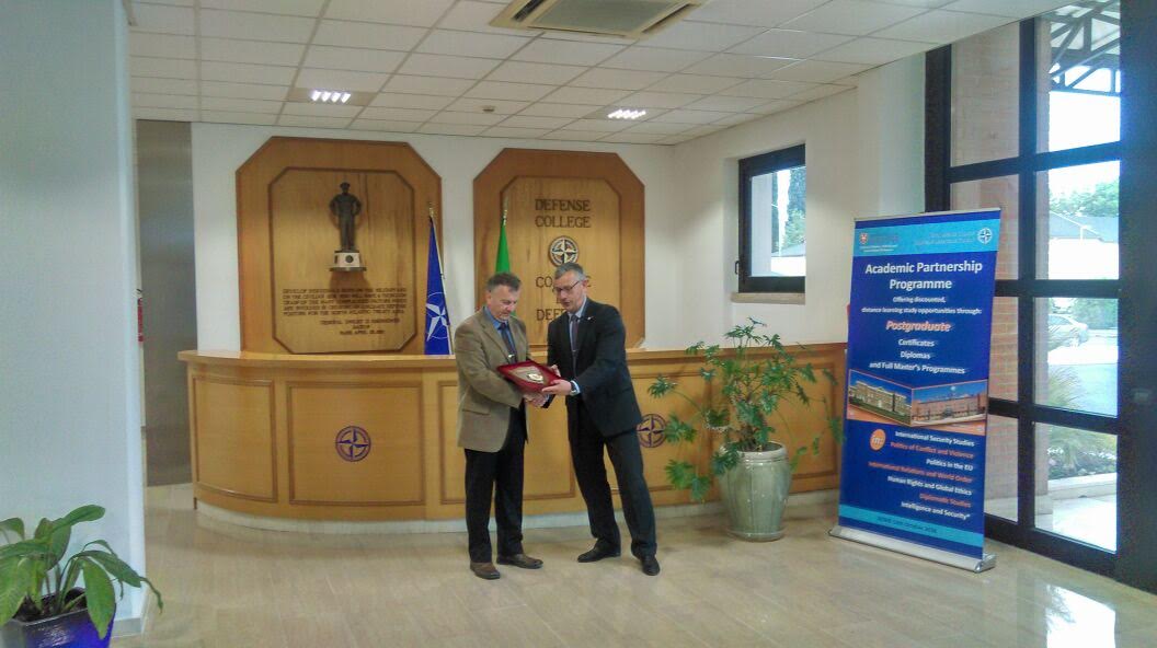 https://www.morh.hr/wp-content/gallery/polaznici-ratne-skole-posjetili-italiju-i-svetu-stolicu/ratna_02052017_11.jpg