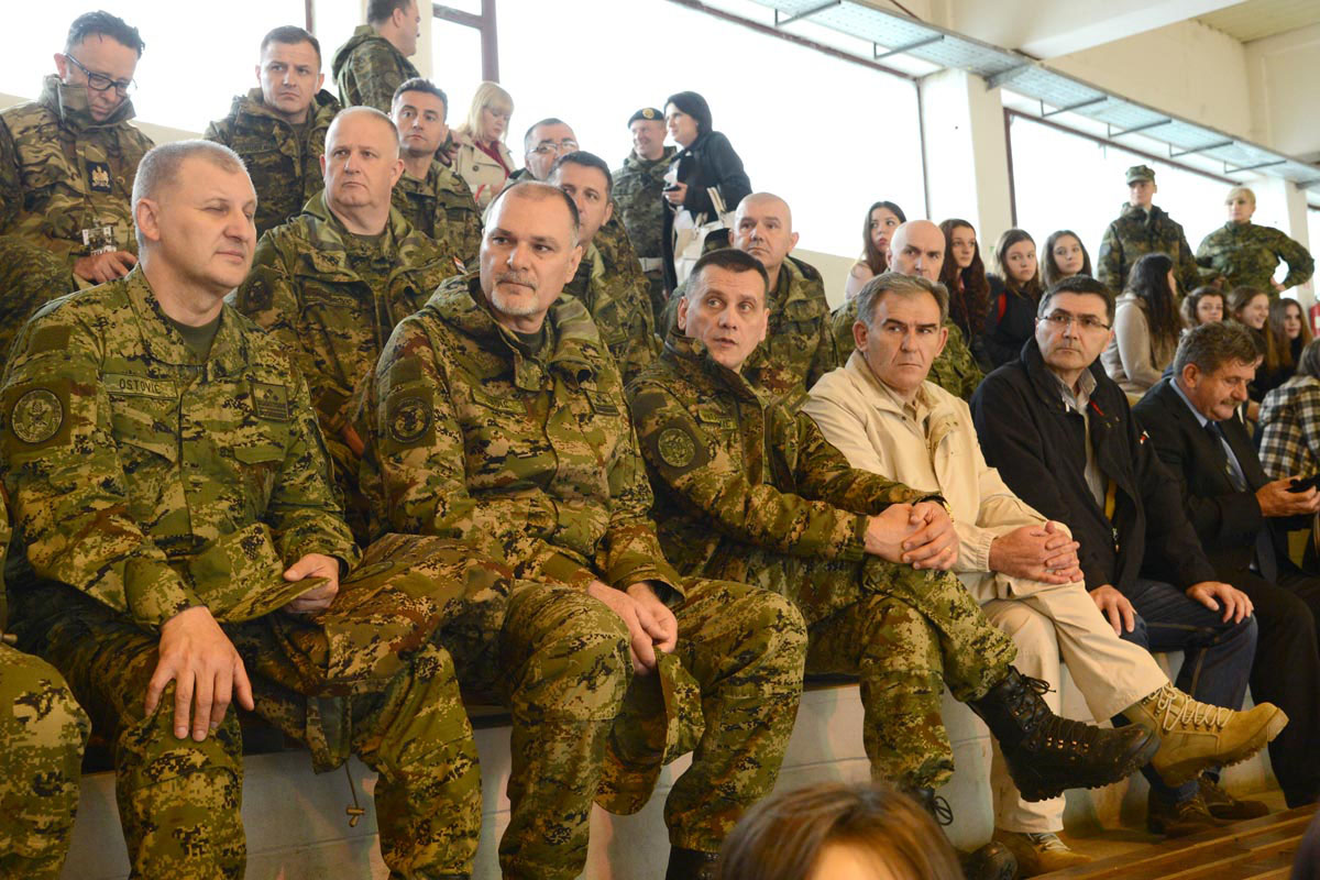 https://www.morh.hr/wp-content/gallery/porucnik-korvete-ante-jovic-prvi-za-hrvatsku-2016/najvojnik_jk_12052016_13.jpg