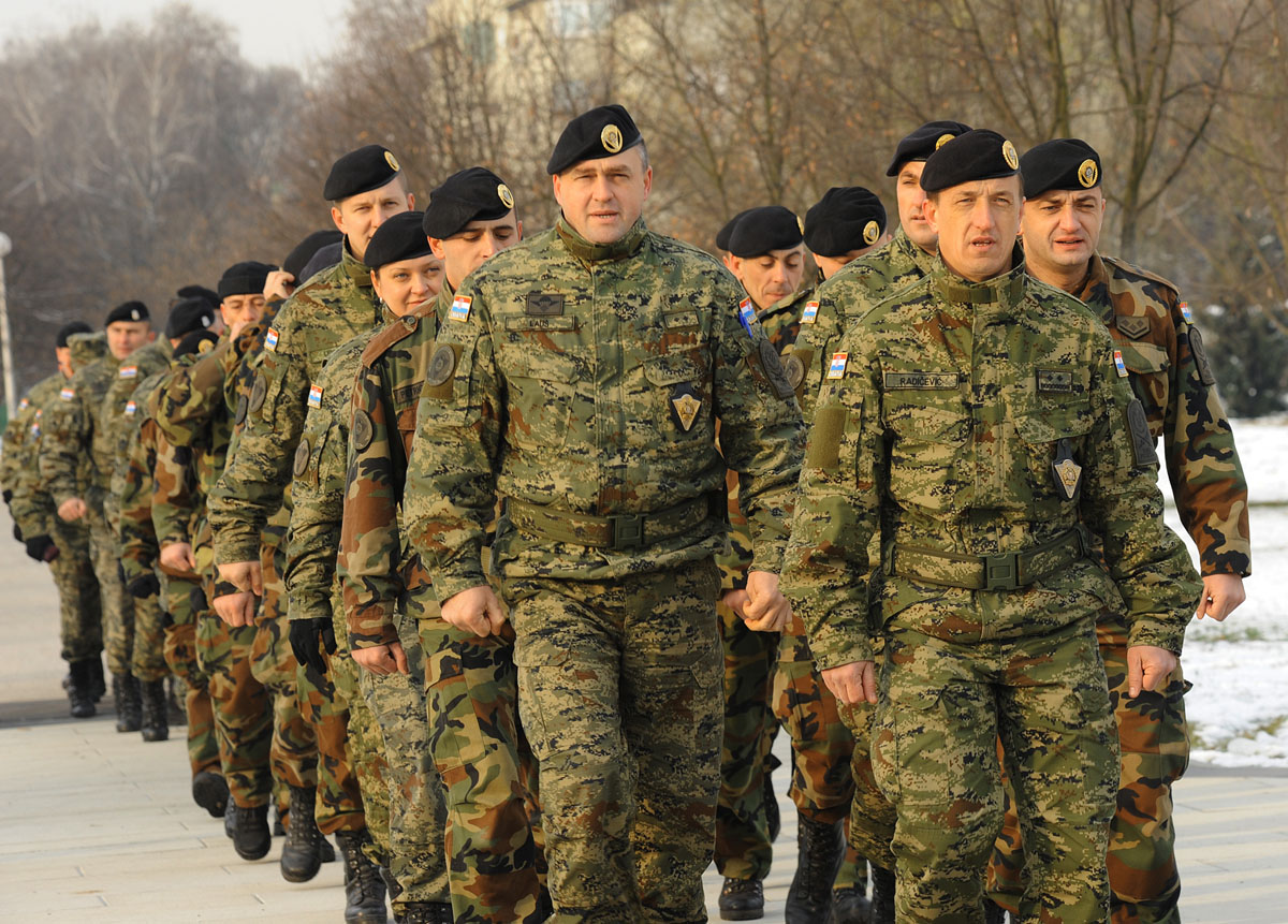 https://www.morh.hr/wp-content/gallery/posjet-pripadnika-pukovnije-vojne-policije-zagrebakoj-damiji/isaf_20101215_03.jpg