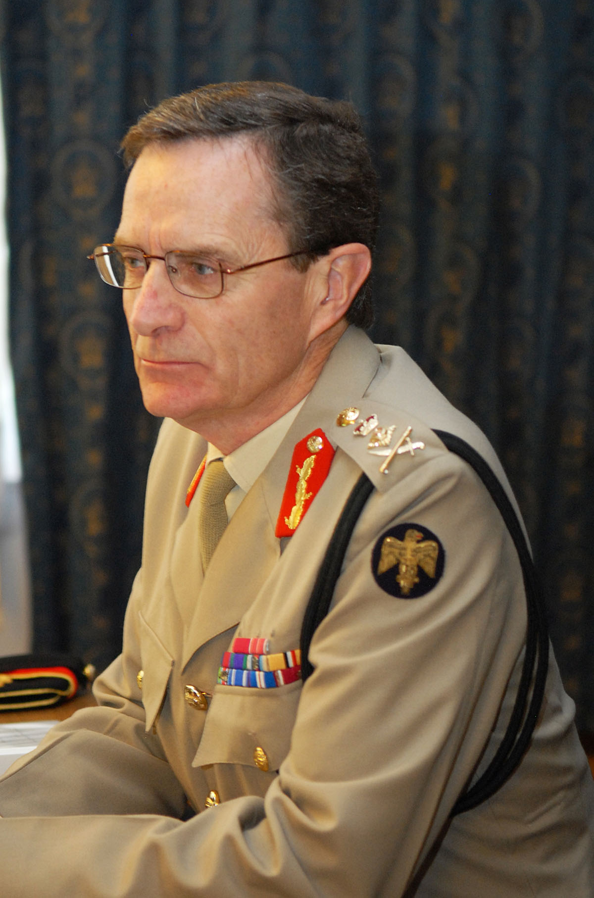 https://www.morh.hr/wp-content/gallery/posjet-zamjenika-zapovjednika-nato-zapovjednitva-za-operacije/doc_0098_06072010.jpg