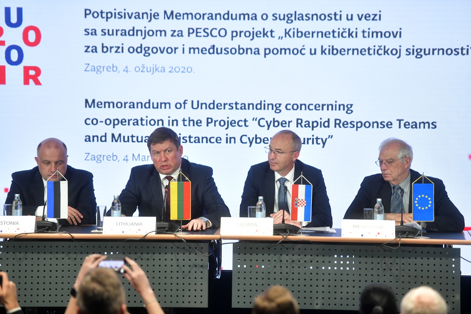 https://www.morh.hr/wp-content/gallery/potpisan-memorandum-za-pesco-projekt-u-podrucju-kiberneticke-sigurnosti-1/20200304-pesco-09.jpg
