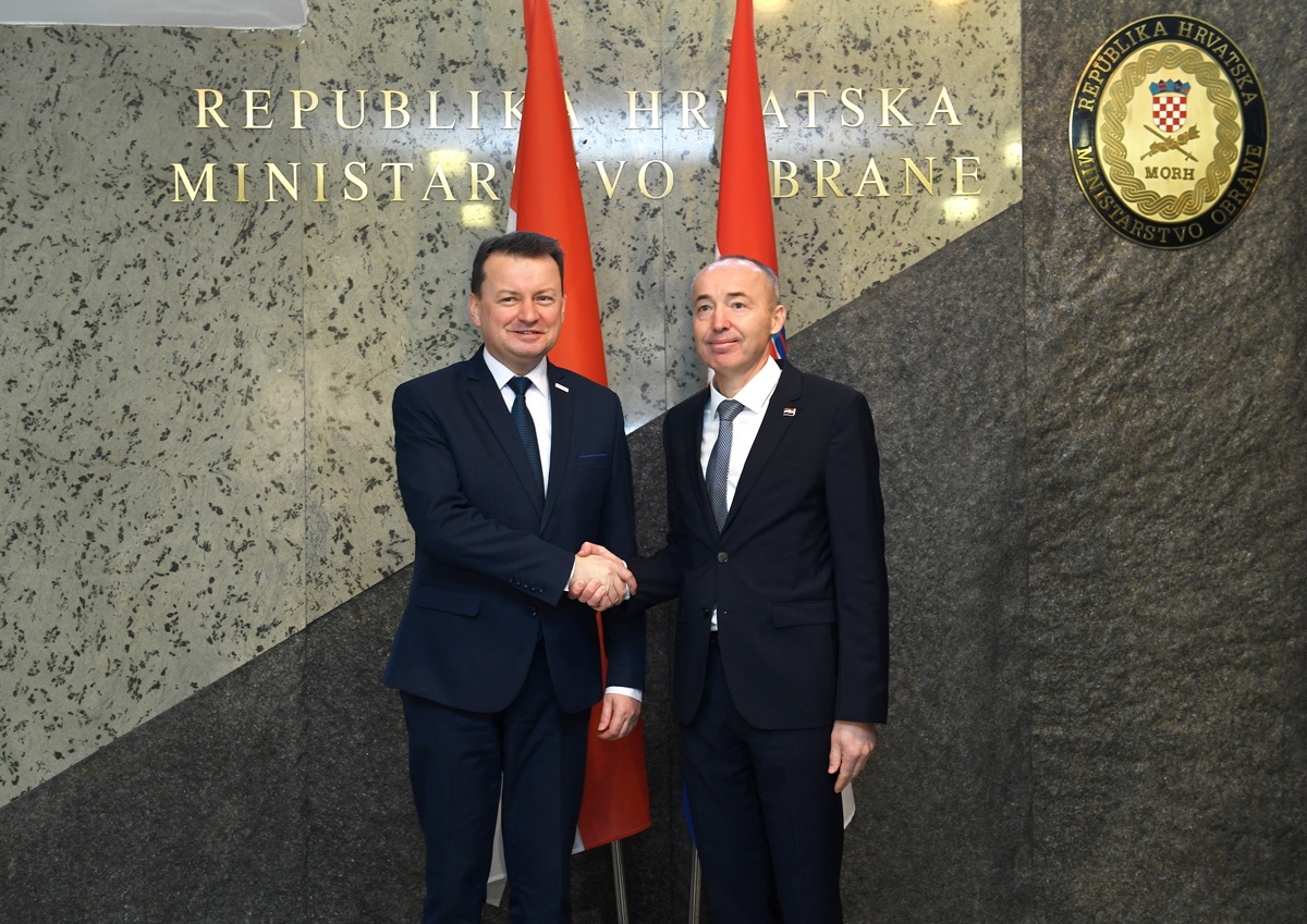 https://www.morh.hr/wp-content/gallery/potpisan-sporazum-o-obrambenoj-suradnji-hrvatske-i-poljske/krsticevic_blaszczak_zagreb_14012019_140119_23.jpg