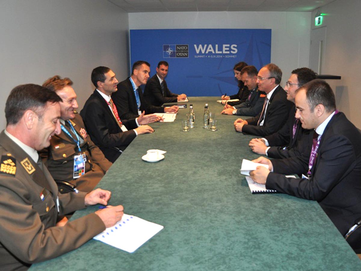https://www.morh.hr/wp-content/gallery/potpisivanje-zajednickog-pisma-ministara-obrane-na-nato-summitu/wales_05092014_7.jpg