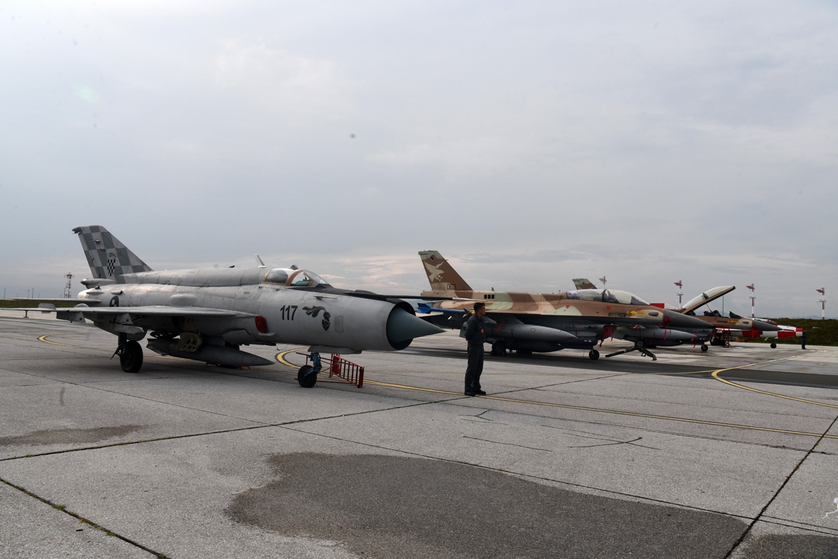 https://www.morh.hr/wp-content/gallery/povijesni-dolazak-aviona-f-16-barak-u-hrvatsku/f16_barak_hrvatska_02082018_13.jpg