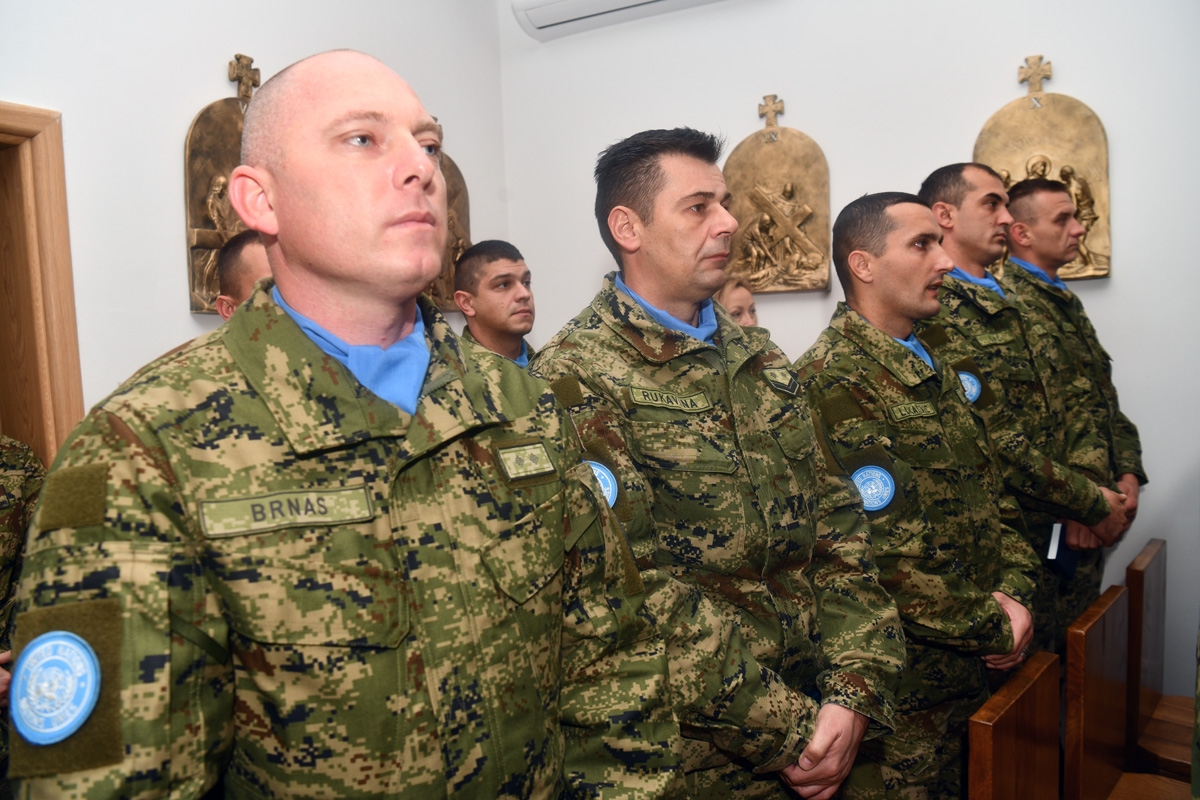 https://www.morh.hr/wp-content/gallery/povratak-1-hrvcon-a-unifil-iz-operacije-un-a-u-libanonu/docek_1hrvcon_unifil_22112018_04.jpg