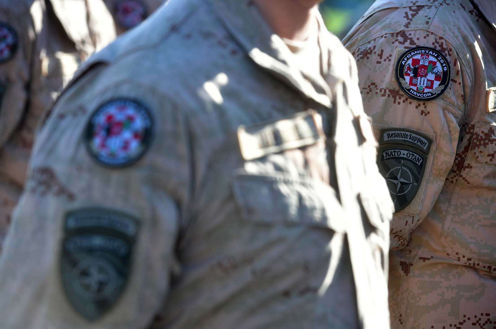 https://www.morh.hr/wp-content/gallery/povratak-10-hrvcon-a-iz-misije-resolute-support-u-afganistanu/10_hrvcon_resolute_support_nato_170919_14.jpg