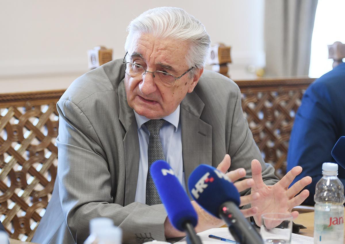 https://www.morh.hr/wp-content/gallery/pozitivno-misljenje-odbora-za-obranu-za-novi-proces-nabave-vba/saborski_odbor_03062019_13.jpg
