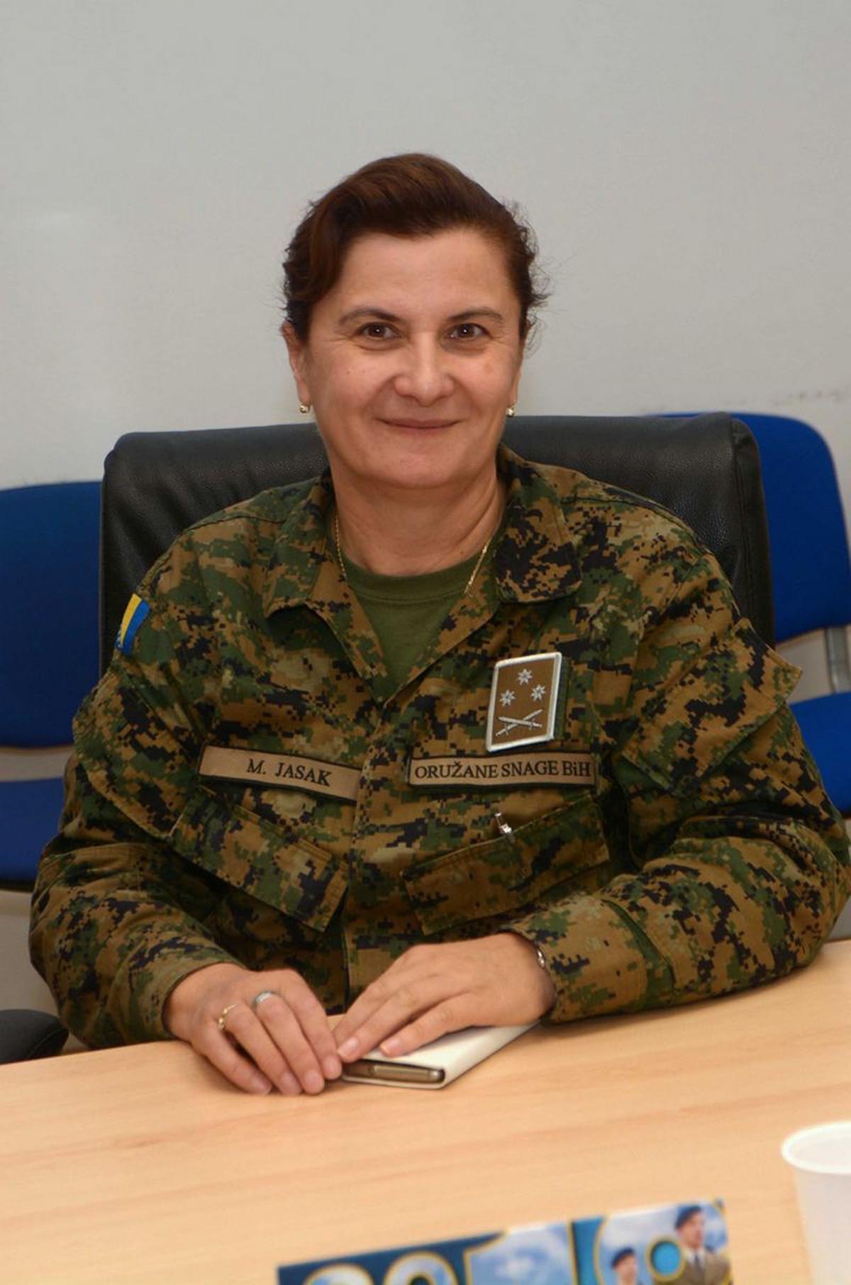 https://www.morh.hr/wp-content/gallery/predavanje-generala-zivanovica-polaznicima-ratne-skole/ratna_skola_04102018_3.jpg
