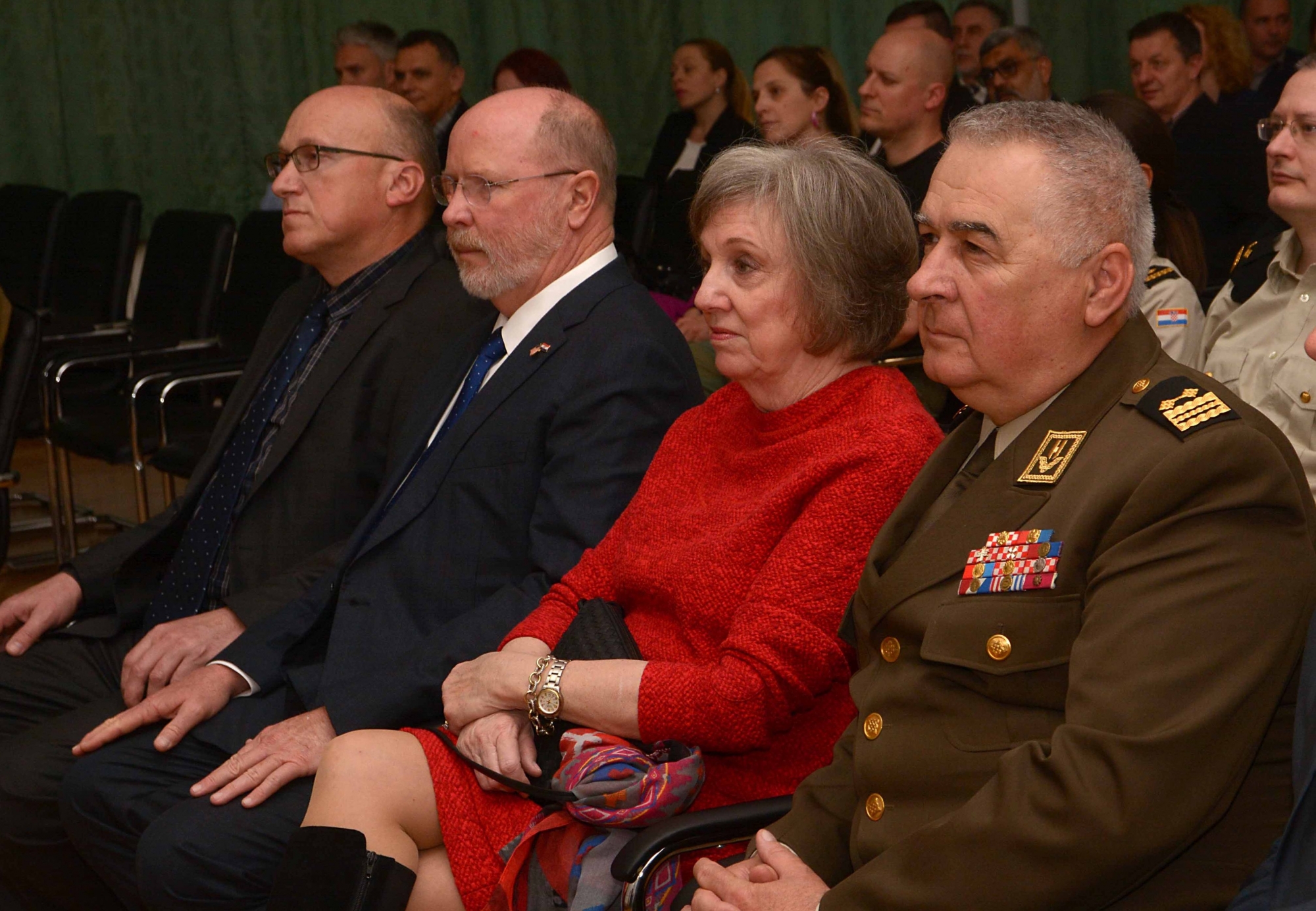 https://www.morh.hr/wp-content/gallery/predavanje-profesora-s-fakulteta-george-marshall-centar-na-hvu/hvu_19042018_03.jpg