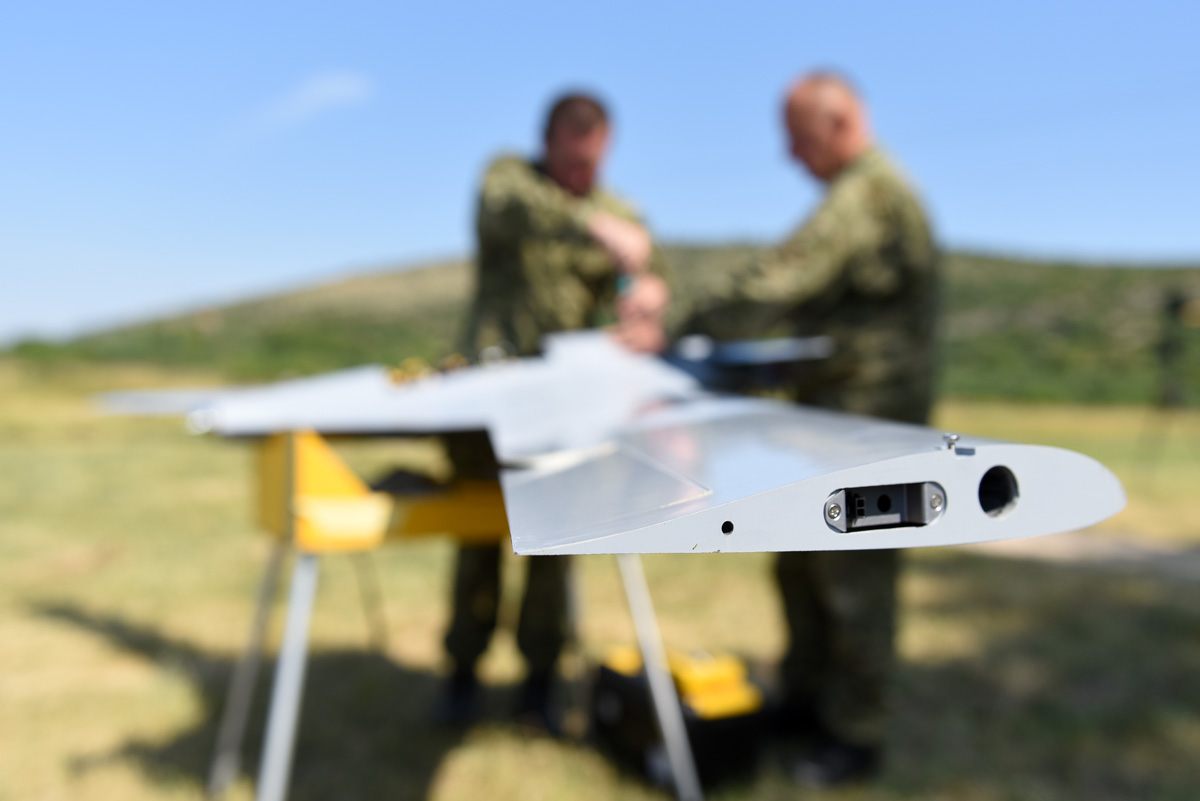 https://www.morh.hr/wp-content/gallery/predstavljen-besposadni-zrakoplovni-sustav-orbiter-3/bespilotna_letjelica_dron_19072019_06.jpg