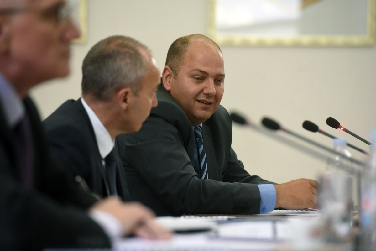 https://www.morh.hr/wp-content/gallery/predstavljen-zavrsni-nacrt-prijedloga-strategije-nacionalne-sigurnosti/sns_05062017_11.jpg