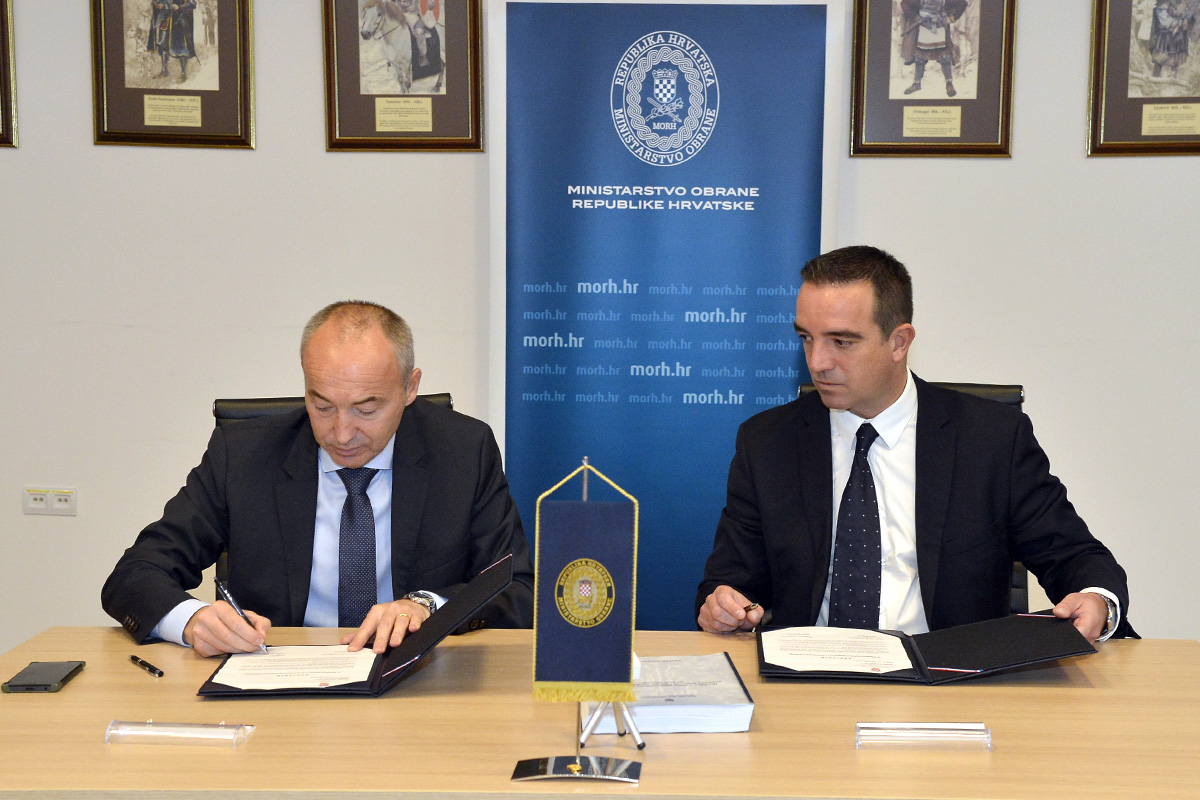 https://www.morh.hr/wp-content/gallery/primopredaja-duznosti-ministra-obrane/primopredaja_mo_20102016_14.jpg