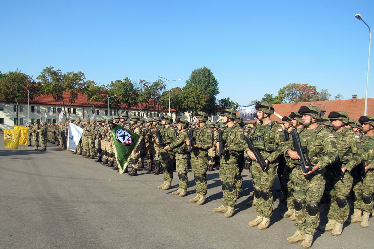 https://www.morh.hr/wp-content/gallery/primopredaja-duznosti-zapovjednika-borbene-skupine-nato-a-u-poljskoj/nato_efp_borbena_grupa_poljska_20092018_01.jpg