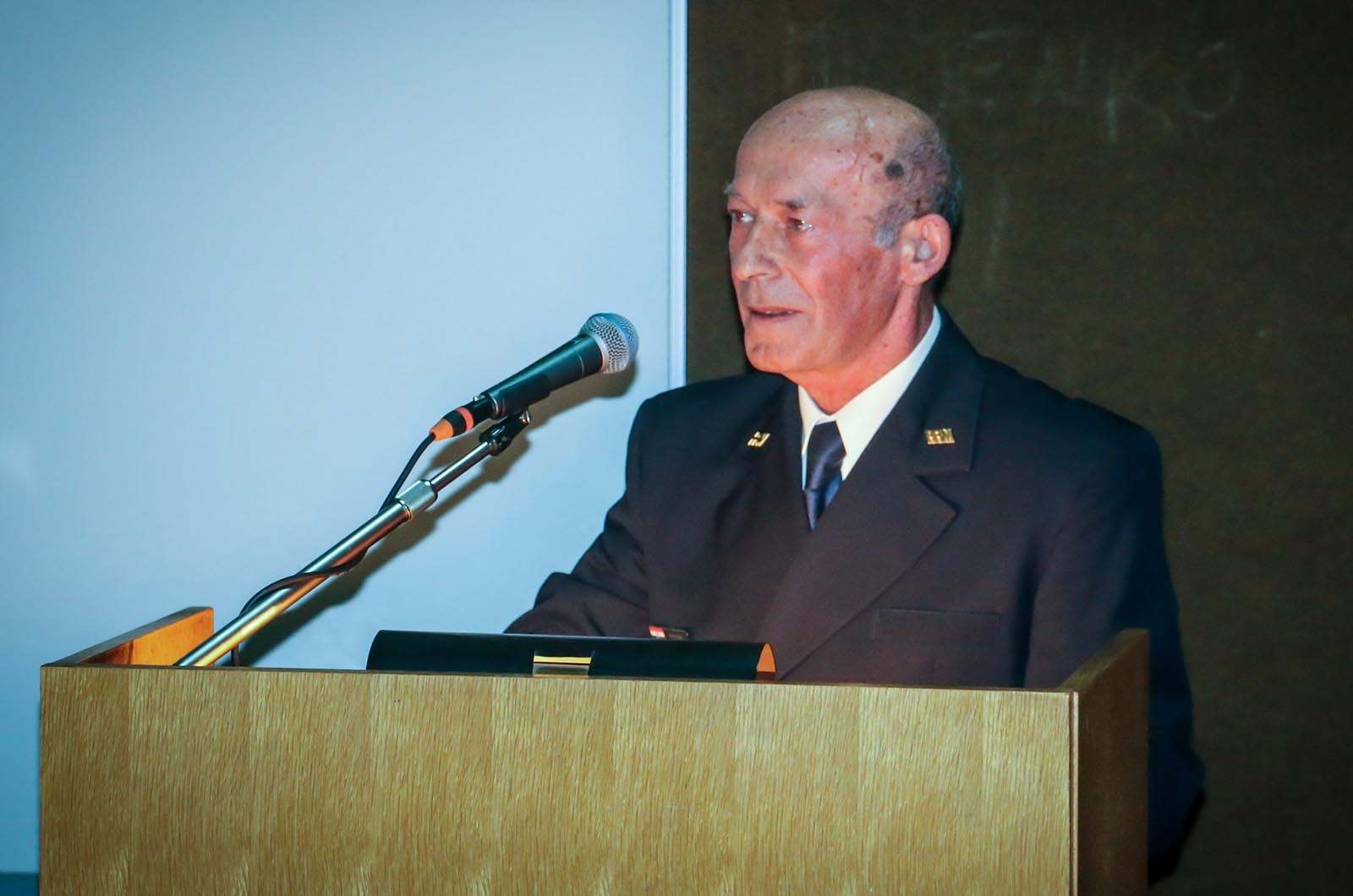 https://www.morh.hr/wp-content/gallery/primopredaja-duznosti-zapovjednika-sredista-za-obuku-hrm-a/primopredaja_duznosti_zapovjednika_sredistaza_obuku_hrm_190719_13.jpg