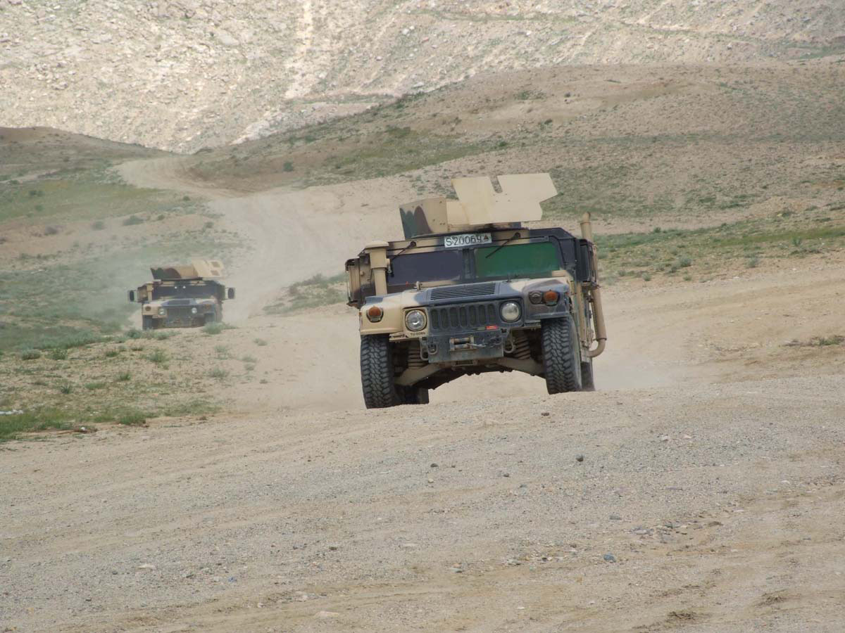 https://www.morh.hr/wp-content/gallery/pripadnici-19-hrvcon-a-na-obuci-za-vozae-hmmwv-a-u-logistikoj-koli-ana-e-24042012/tecaj_24042012_6.jpg