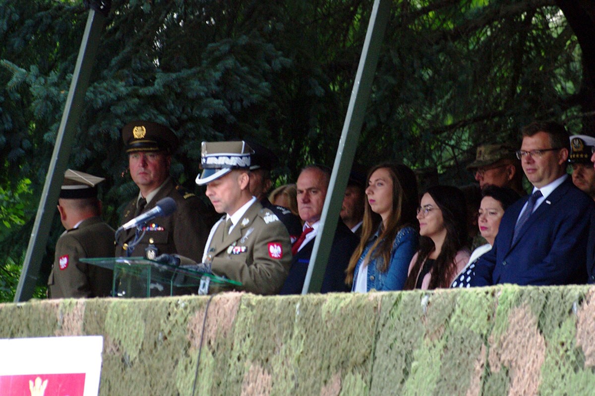 https://www.morh.hr/wp-content/gallery/pripadnici-4-hrvcon-a-na-obiljezavanju-dana-15-mehanizirane-brigade-gizycko/4_hrvcon_16072019_2.jpg