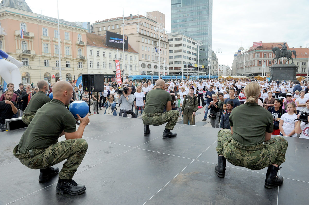 https://www.morh.hr/wp-content/gallery/pripadnici-pocasno-zastitne-bojne-os-rh-u-projektu-aktivna-hrvatska/pbz_mc_14092017_06.jpg