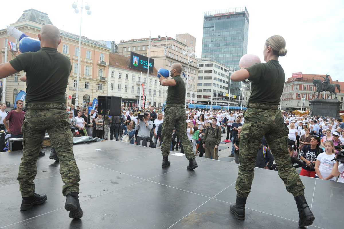 https://www.morh.hr/wp-content/gallery/pripadnici-pocasno-zastitne-bojne-os-rh-u-projektu-aktivna-hrvatska/pbz_mc_14092017_07.jpg