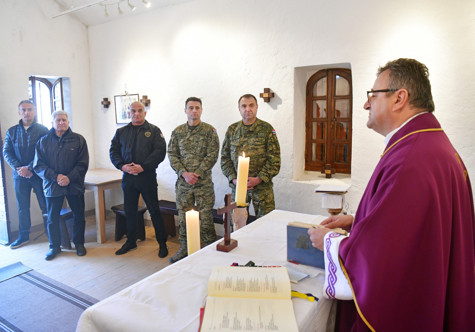 https://www.morh.hr/wp-content/gallery/pripadnici-zss-a-obiljezili-27-godisnjicu-pogibije-bjn-nenada-mataka/20200313-hodnja-zss-matak-02.jpg