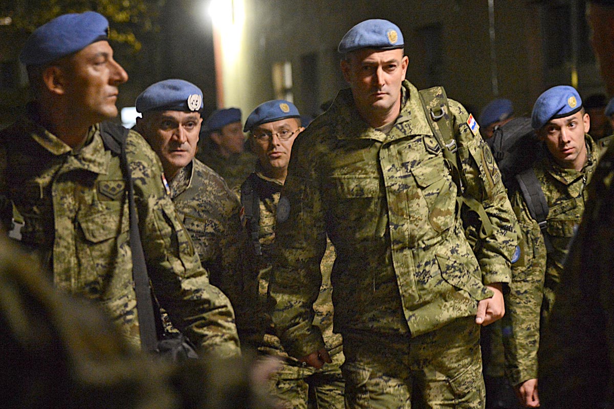 https://www.morh.hr/wp-content/gallery/pripadniuci-9-hrvcon-a-iz-misije-undof-stigli-u-zagreb/povratak_undof9_30112012_1.JPG