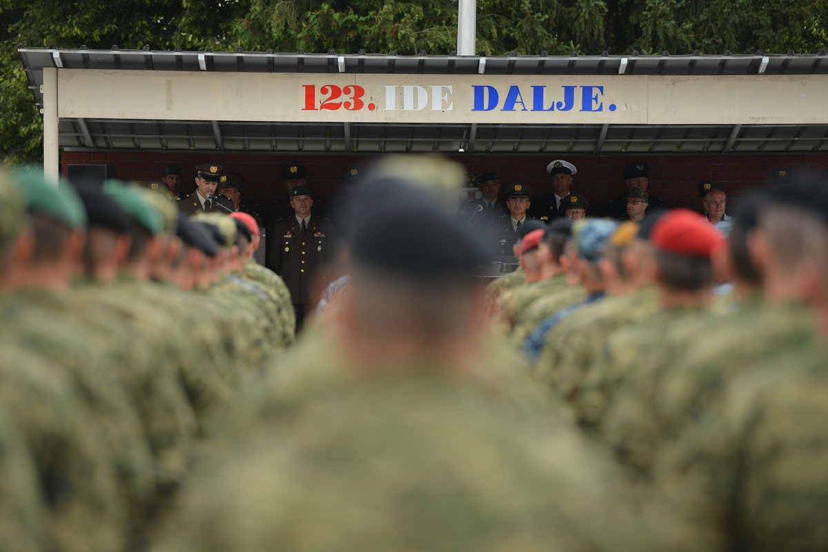 https://www.morh.hr/wp-content/gallery/promocija-novih-99-docasnika-i-docasnica-os-rh-u-pozegi/promocija_docasnica_docasnika_15062018_06.jpg