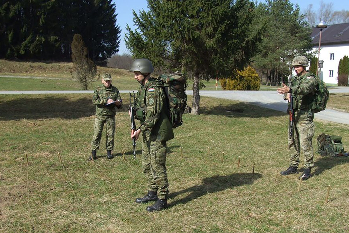 https://www.morh.hr/wp-content/gallery/promocija-polaznika-14-narastaja-izobrazbe-za-razvoj-voda/promocija_dcs_05042019_06.jpg