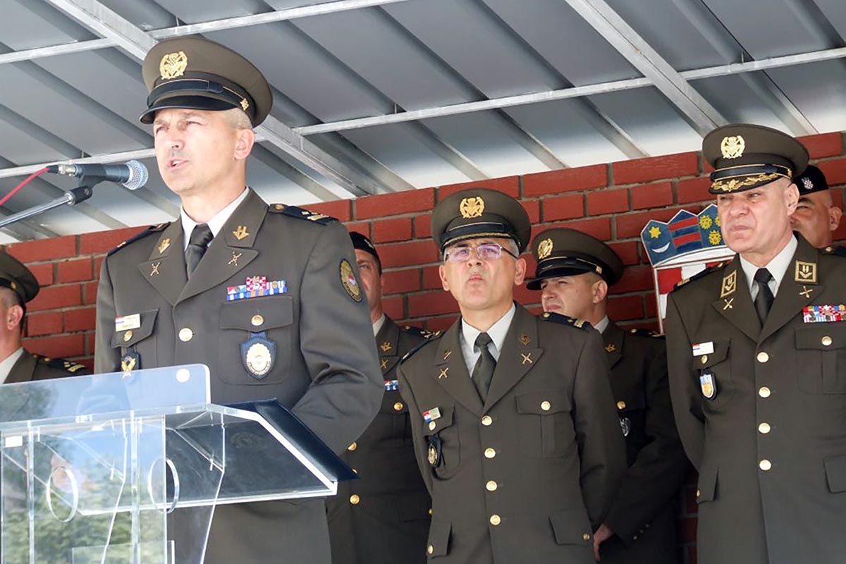 https://www.morh.hr/wp-content/gallery/promocija-polaznika-15-narastaja-izobrazbe-za-razvoj-voda/promocija_polaznika_07062019_06.jpg