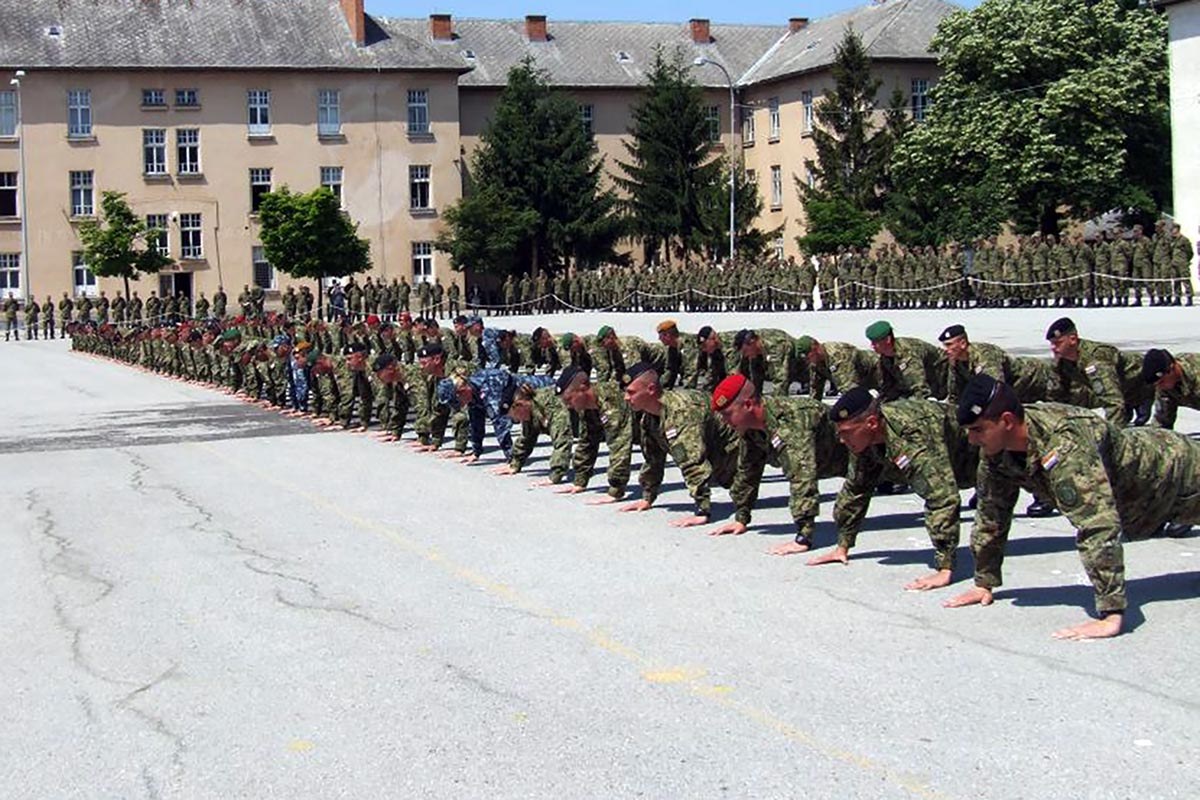 https://www.morh.hr/wp-content/gallery/promocija-polaznika-15-narastaja-izobrazbe-za-razvoj-voda/promocija_polaznika_07062019_11.jpg
