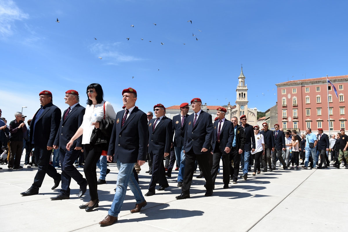 https://www.morh.hr/wp-content/gallery/proslava-obljetnice-brigade-i-bojne-pauci-u-splitu/split_pauci_28042019_05.jpg