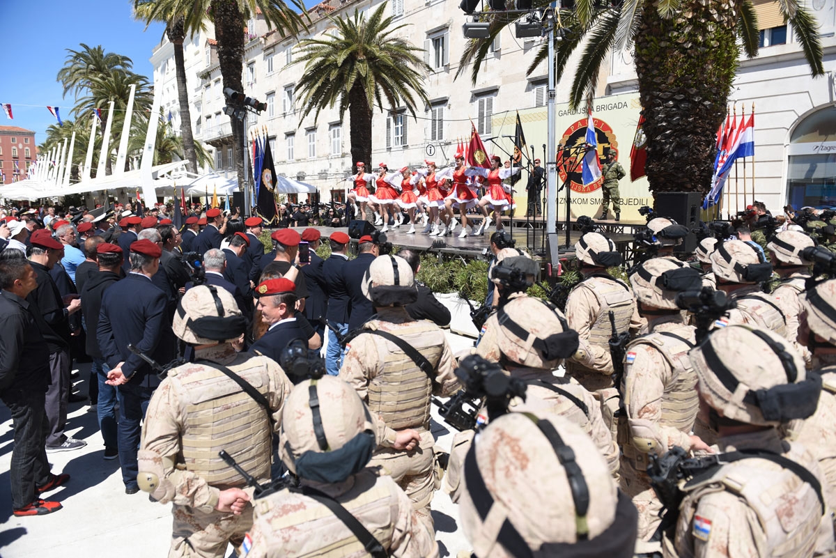 https://www.morh.hr/wp-content/gallery/proslava-obljetnice-brigade-i-bojne-pauci-u-splitu/split_pauci_28042019_18.jpg
