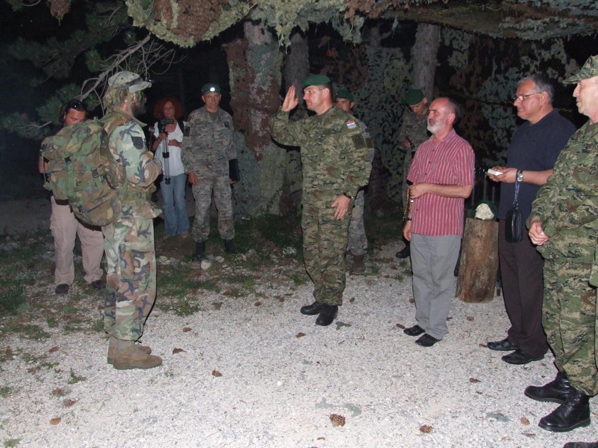 https://www.morh.hr/wp-content/gallery/provedena-temeljna-obuka-za-specijalna-djelovanja/comando_21062013_09.jpg