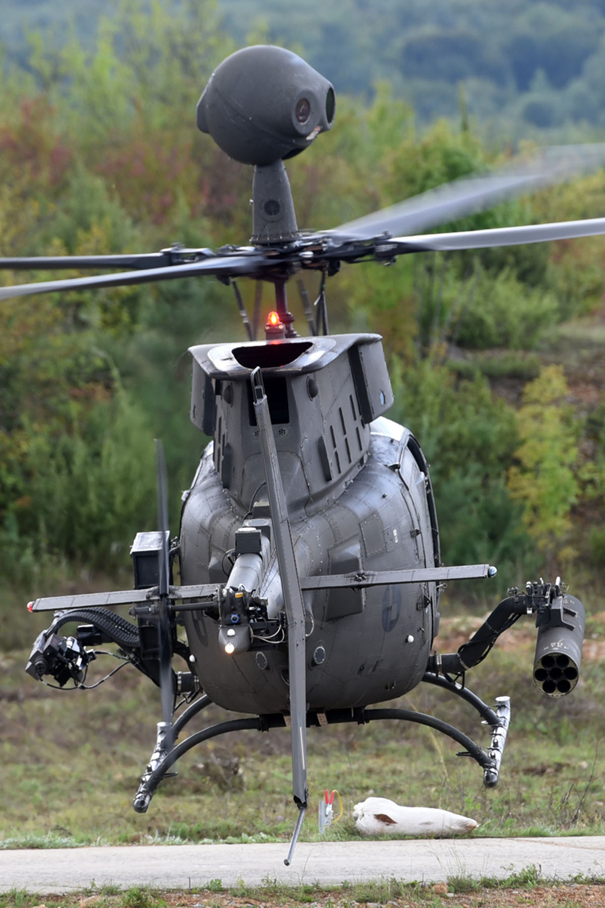 https://www.morh.hr/wp-content/gallery/provedeno-bojno-gadanje-helikopterima-kiowa-warrior/dsc_5065.jpg