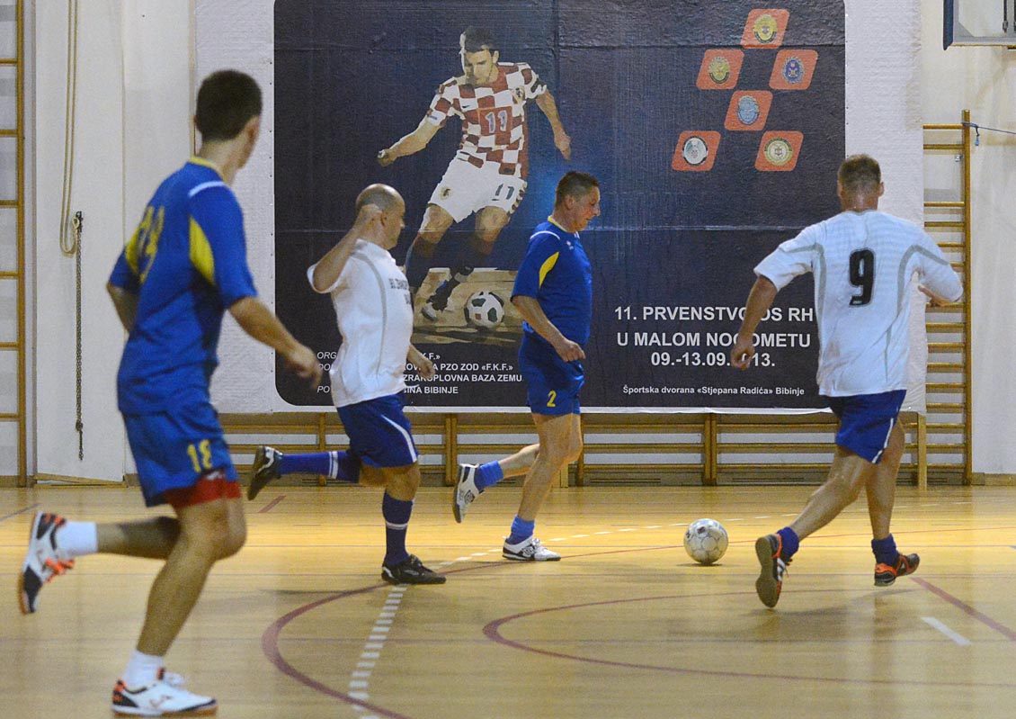 https://www.morh.hr/wp-content/gallery/prvenstvo-osrh-u-malom-nogometu/malonogometni_12092013_01.jpg
