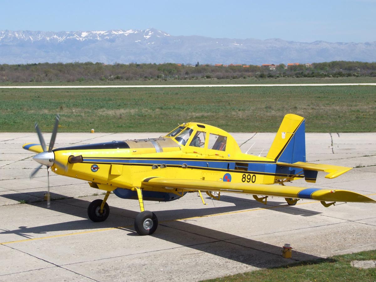 https://www.morh.hr/wp-content/gallery/prvi-samostalni-letovi-i-trenaa-pilota-na-airtractorima/trenaz_17042013_10.jpg