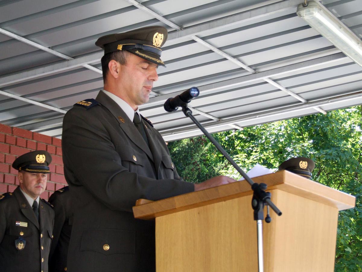 https://www.morh.hr/wp-content/gallery/pukovnik-orak-novi-zapovjednik-szoidl/primopredaja_pozega_22052013_05.jpg