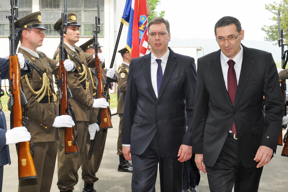 https://www.morh.hr/wp-content/gallery/radni-sastanak-ministra-kotromanovia-s-aleksandrom-vuiem/kotromanovica-vucic_29042013_03.jpg