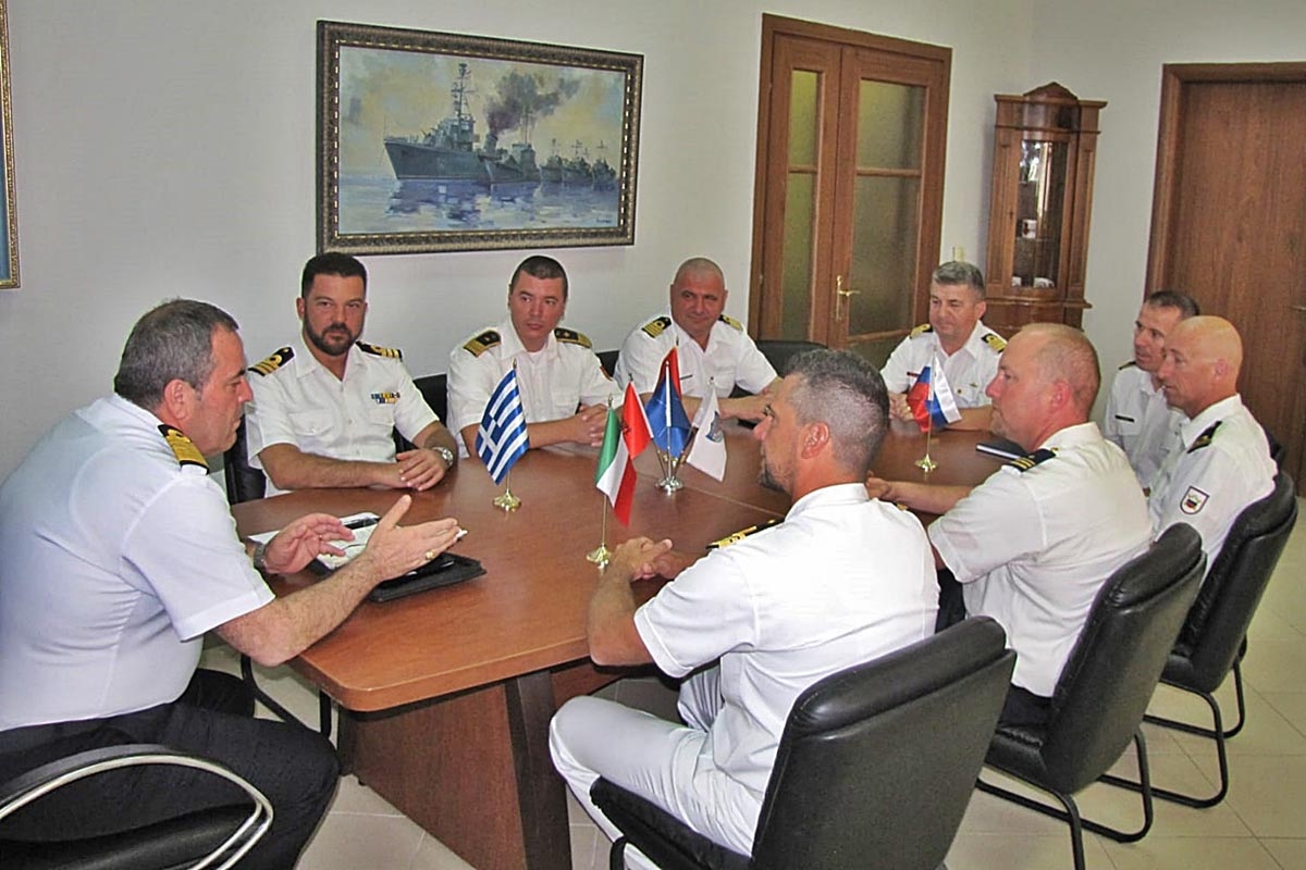 https://www.morh.hr/wp-content/gallery/raketna-topovnjaca-dubrovnik-na-mvv-adrion-18-u-albaniji/adrion_05062018_08.jpg