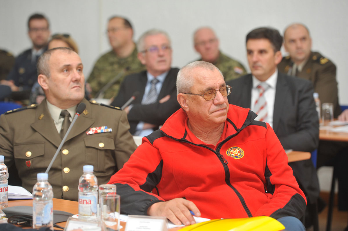 https://www.morh.hr/wp-content/gallery/redefiniranje-koncepta-nacionalne-sigurnosti/strategija_21112016_04.jpg