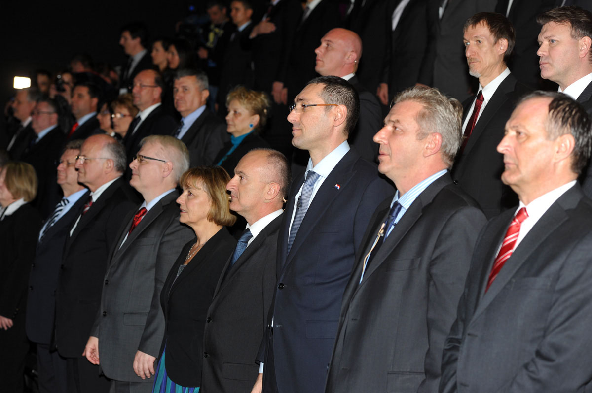 https://www.morh.hr/wp-content/gallery/registar-branitelja-19122012/reg_19122012_01.jpg
