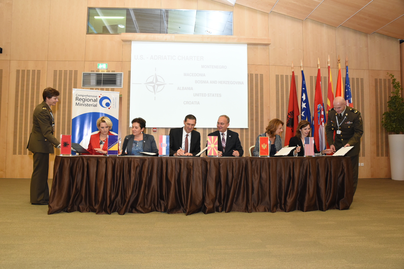 https://www.morh.hr/wp-content/gallery/sastanak-ministara-obrane-americko-jadranske-povelje/a5_dubrovnik_2015-10-21-16.jpg